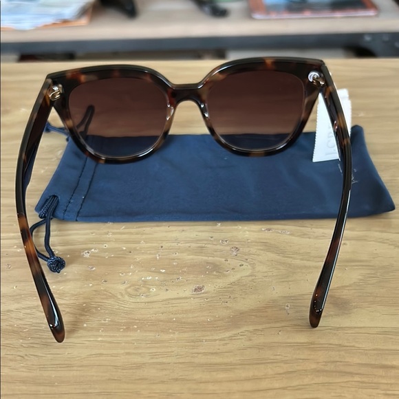 J. Crew Brown Tortoiseshell Sunglasses - Picture 5 of 6